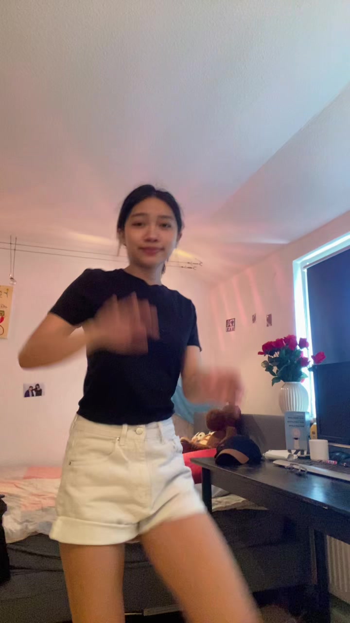 @Fevralyn