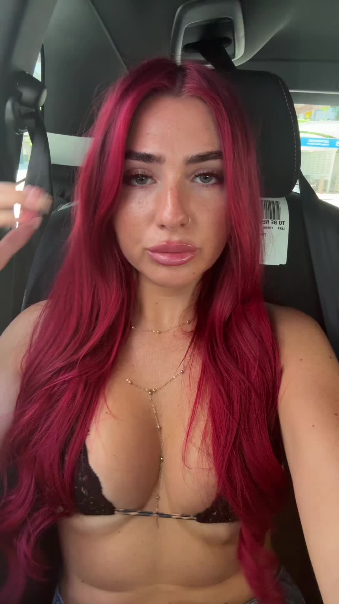 @piper.ellis