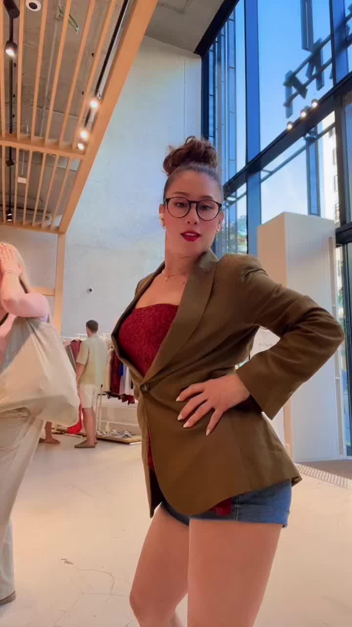 @Isabelita