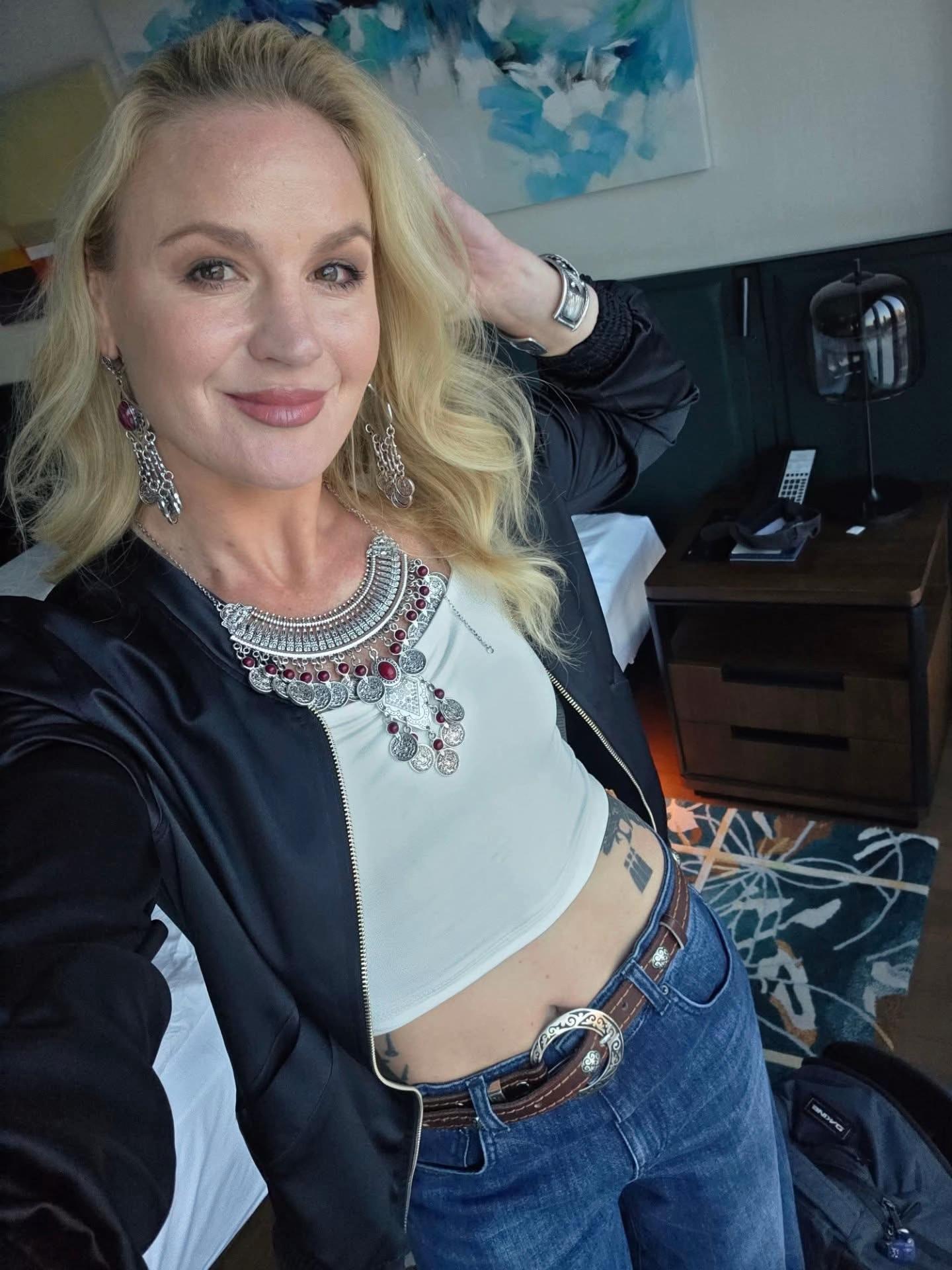 @Team_Valentina_Shevchenko