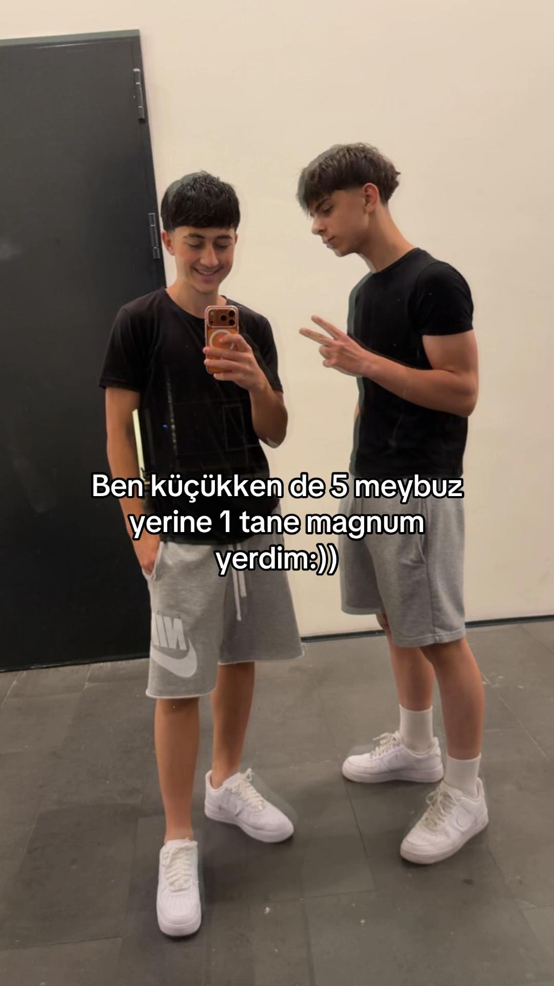 @Aycell
