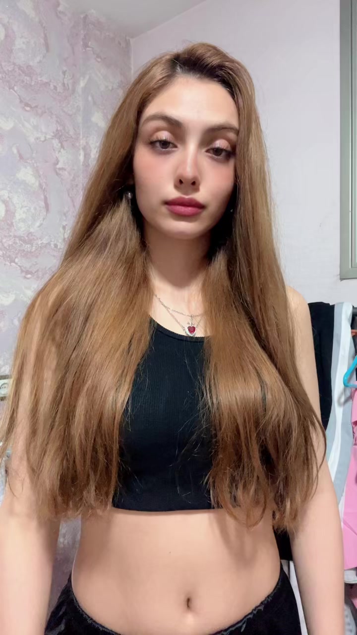 @user72389856272