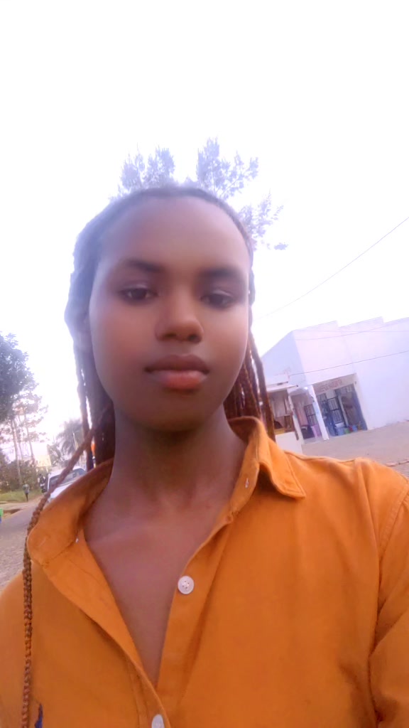 @Niwemfura Sandrine