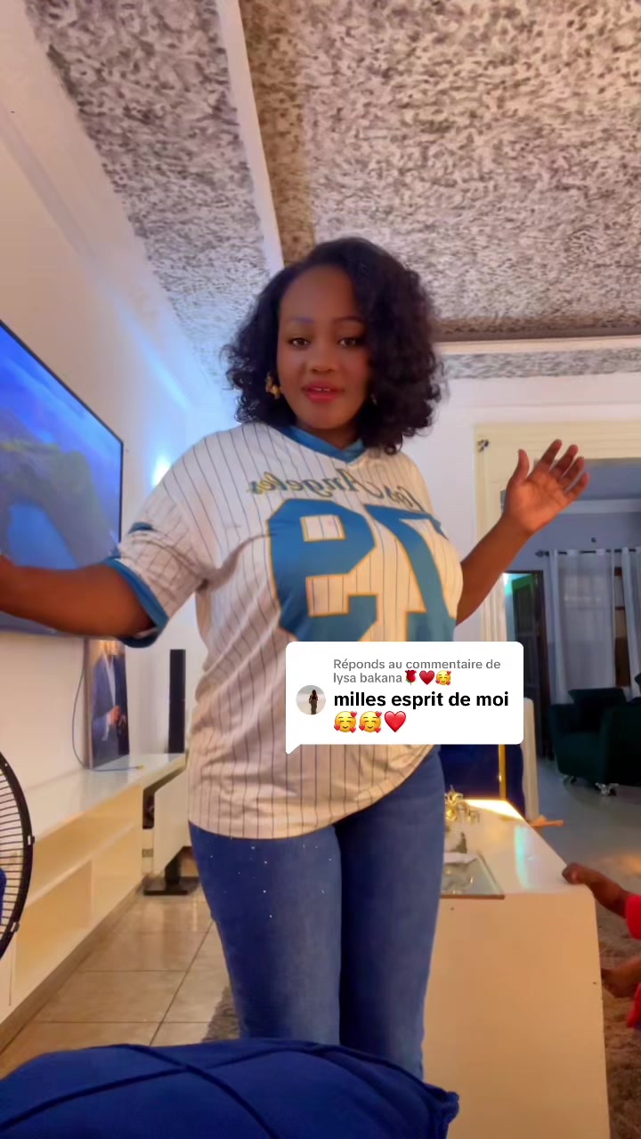 @M&egrave;re y&rsquo;a ba petits ✌🏼