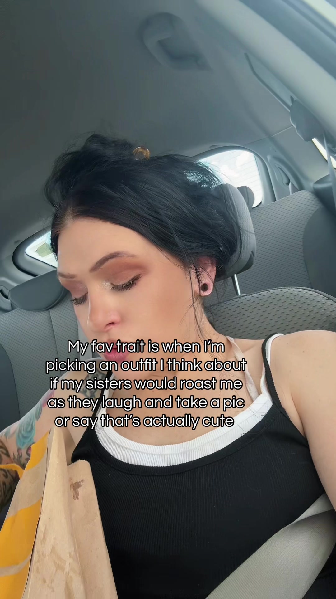 @brutalbritt 🖤🍒🎱📟🩶