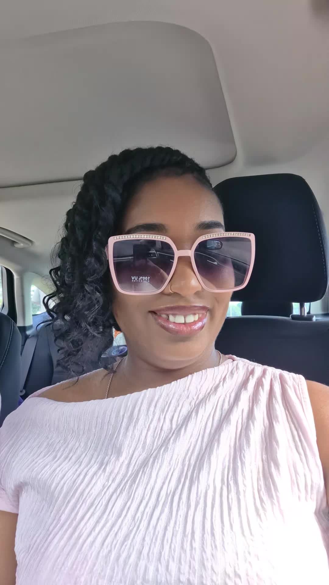 @Dominique C