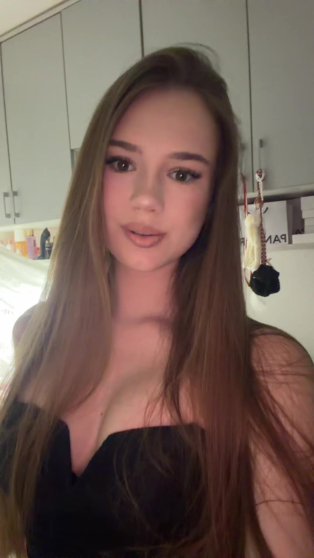 @𝓛𝓪𝓷𝓪