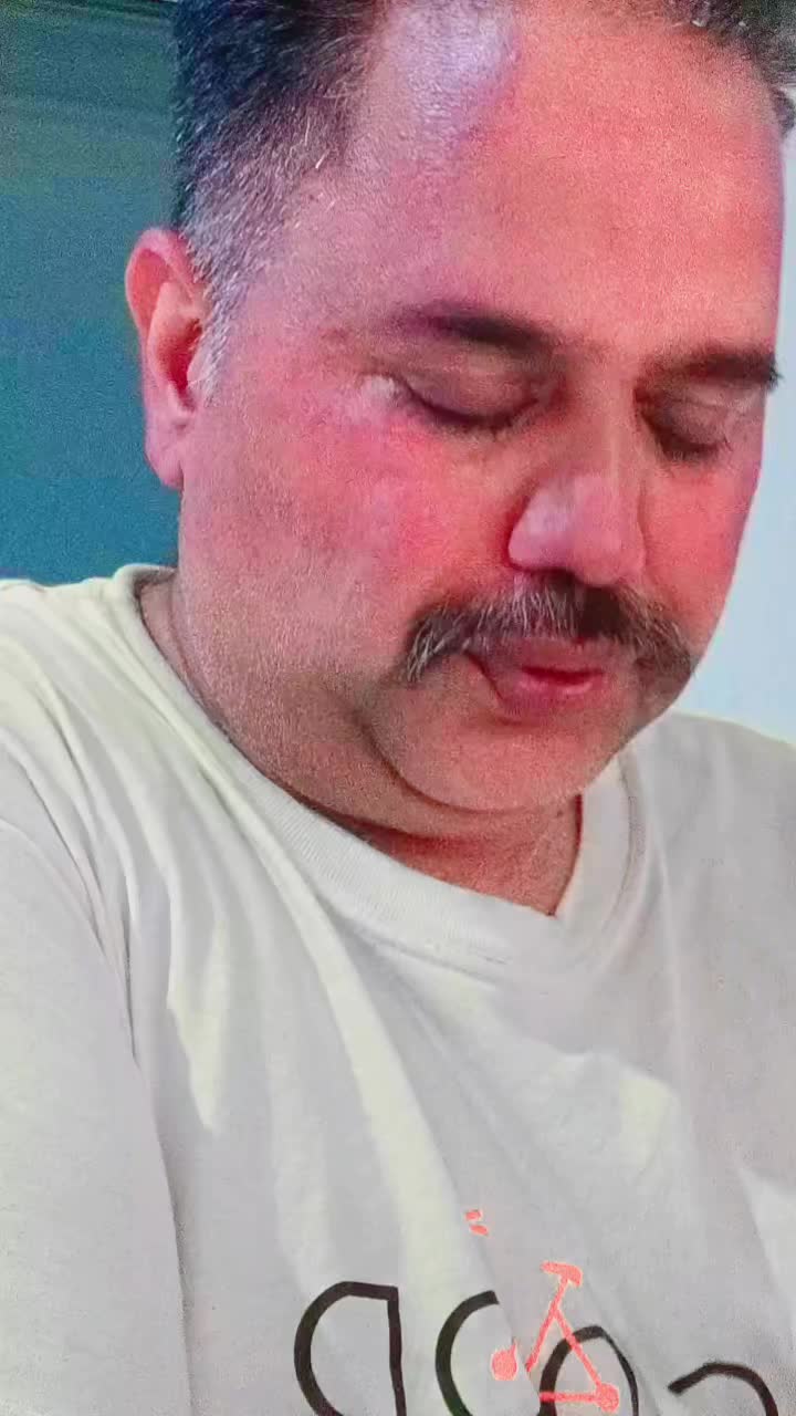 @:";":;p.":;'r.:"e..^e,.t';,"🤟