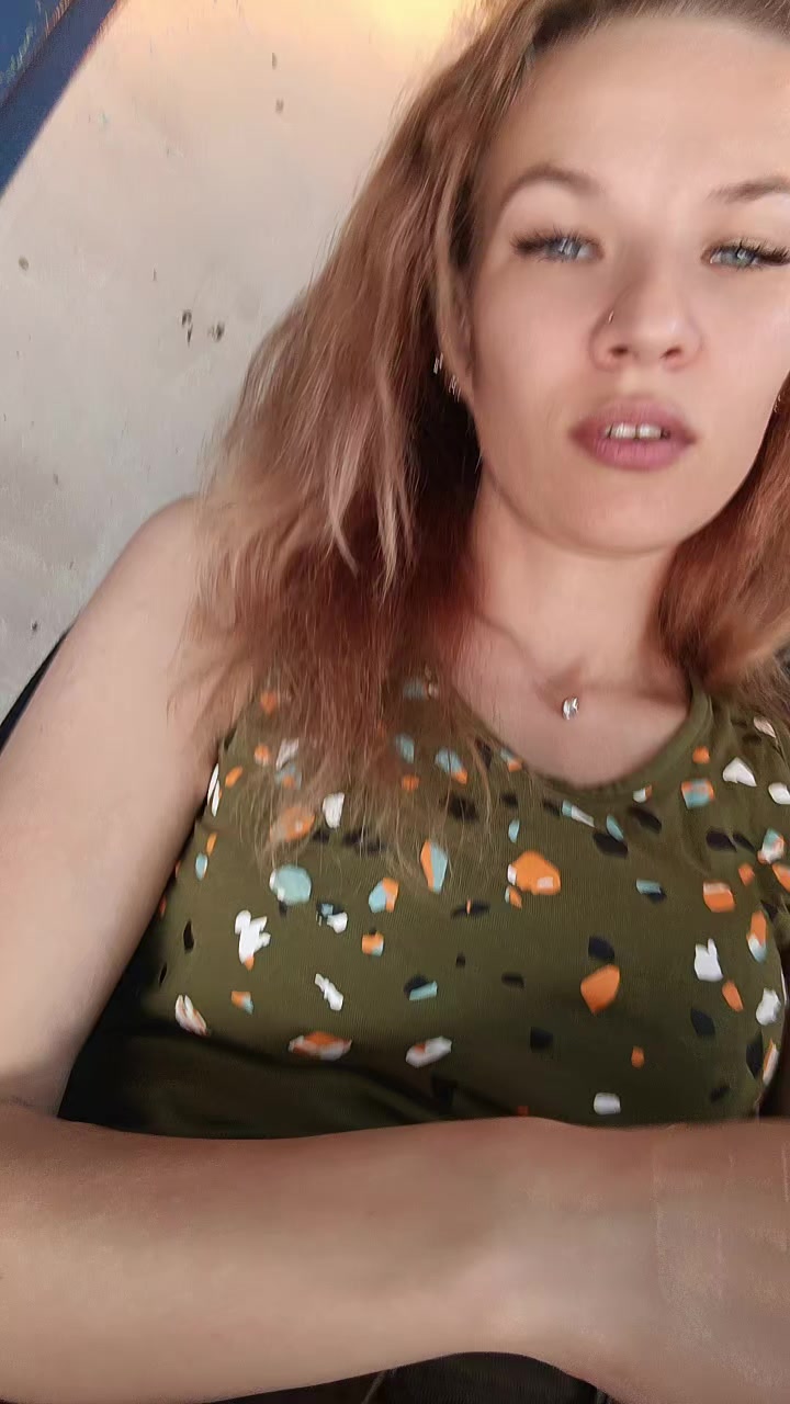 @Анюта😘