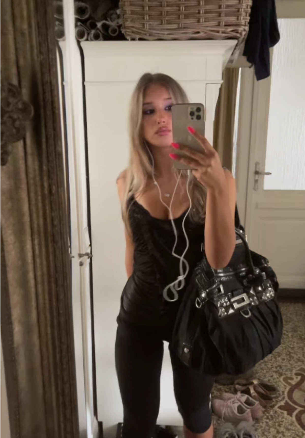 @lara