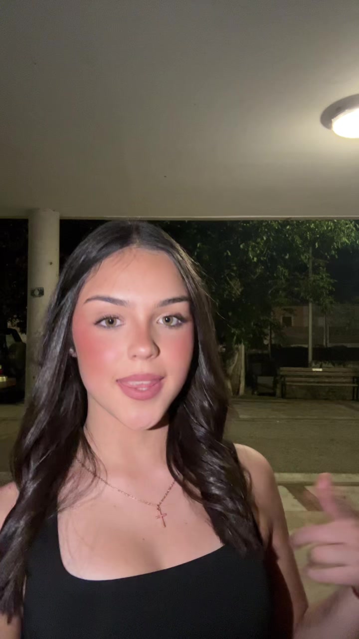 @zairaa_.ic