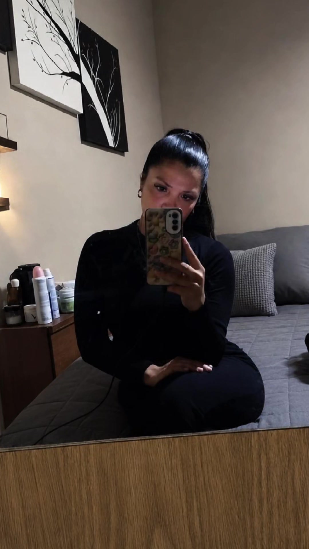@vikiaballay