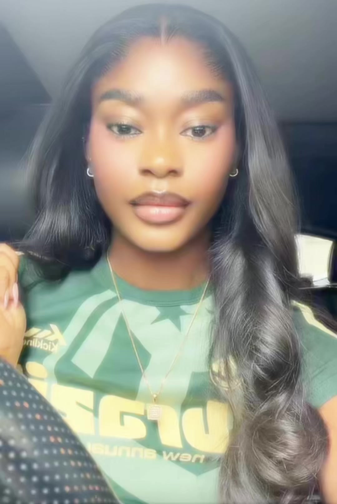 @𝒄𝒉𝒊 💗 𝒍𝒐𝒗𝒆𝒔 𝒅𝒆𝒅𝒆