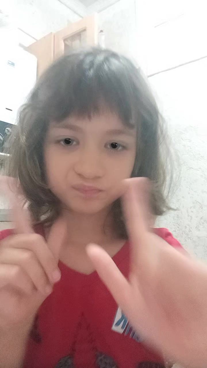 @кира  алина амина