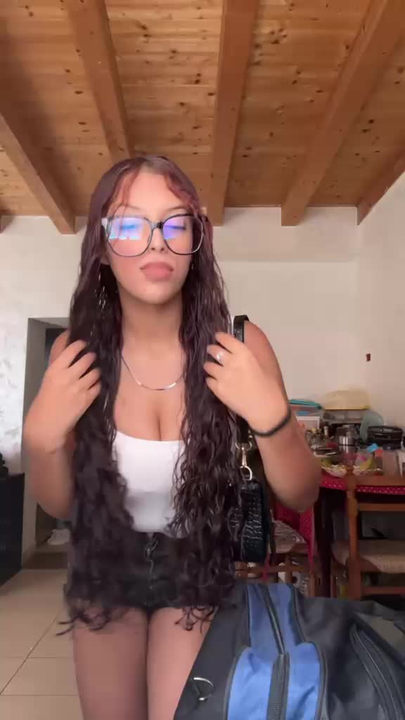 @𝓗🐍