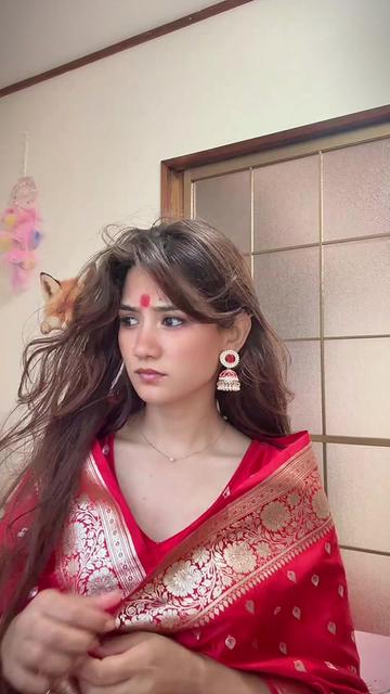 @𝐊𝐚𝐦𝐥𝐚 ✨