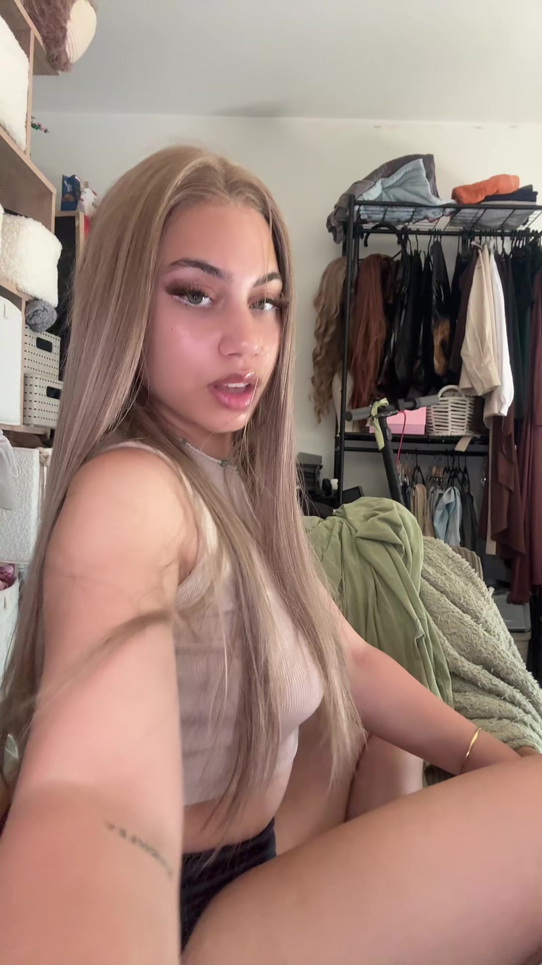 @roseryss02