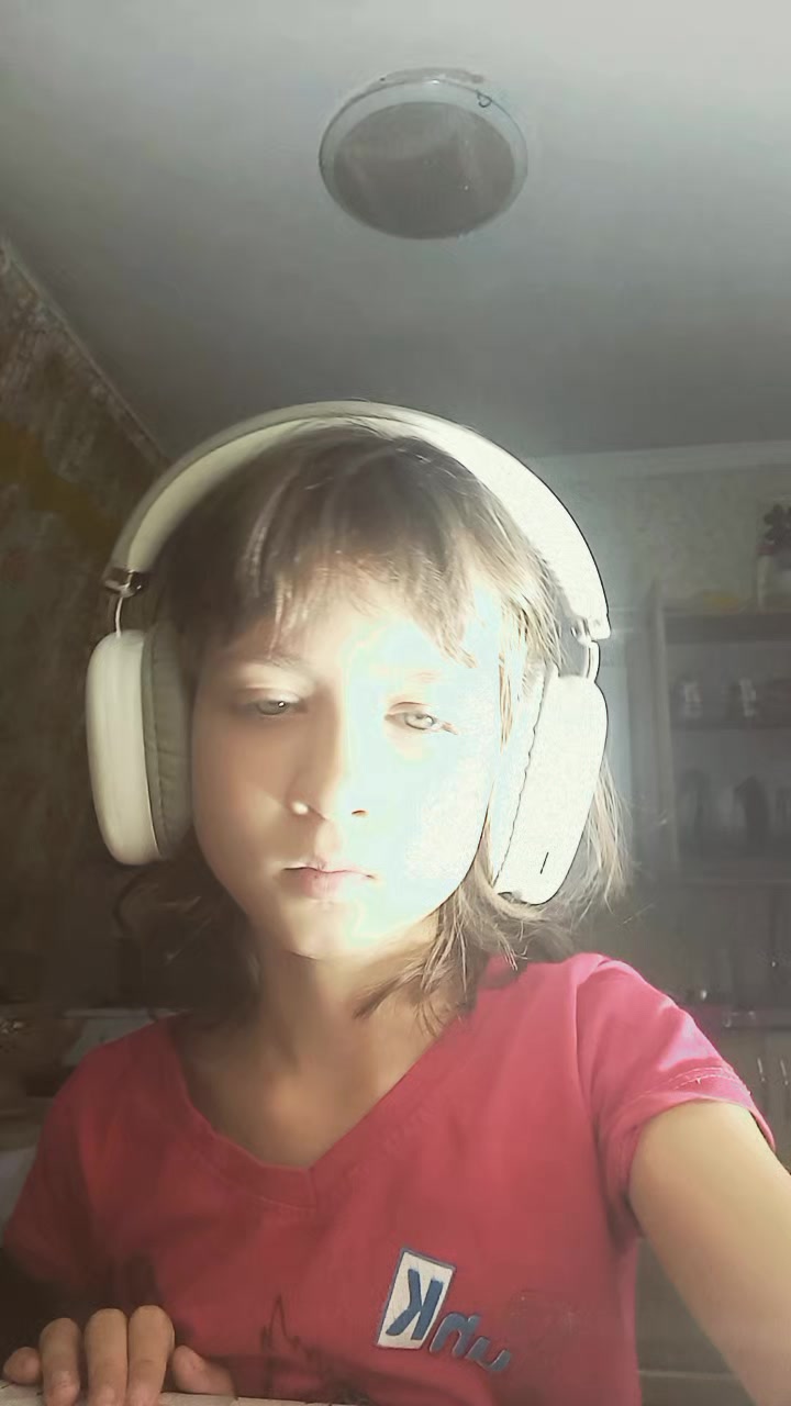 @кира  алина амина