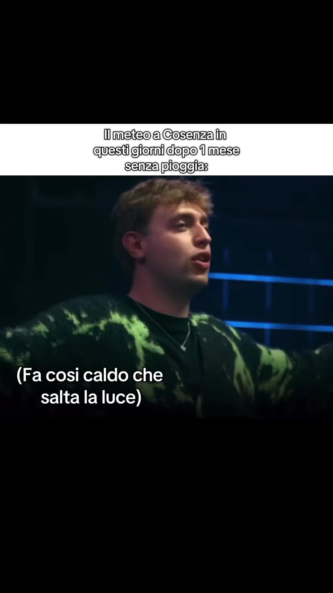 @CusenzaAccuss&igrave;