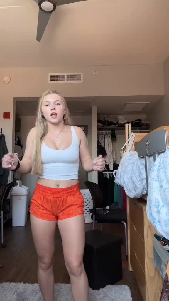 @abbysells071