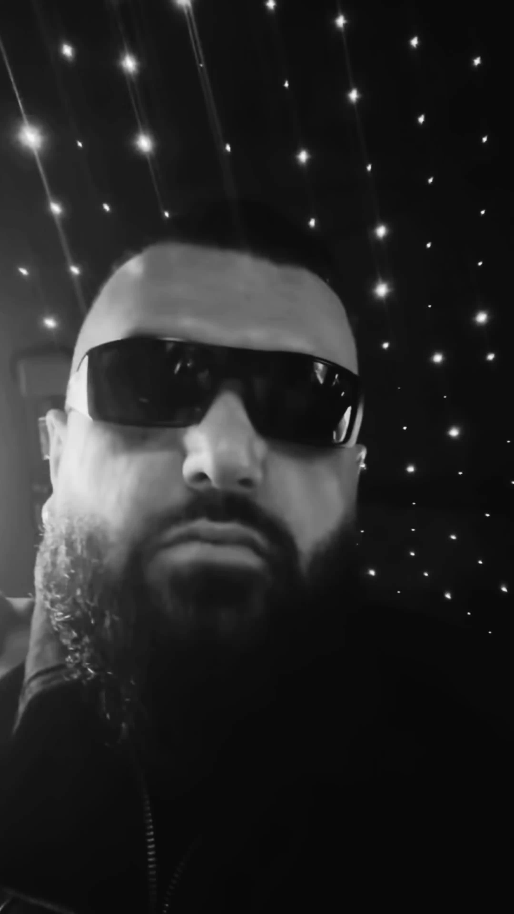 @🎶