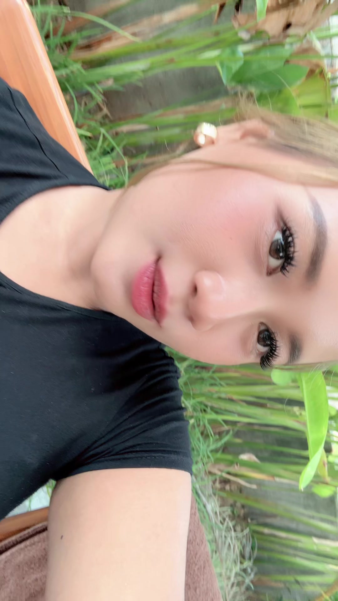 @zizi