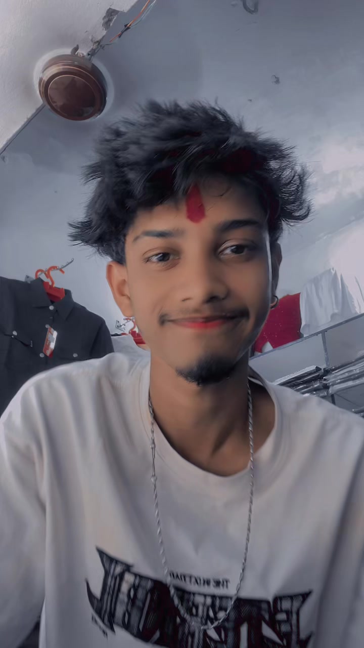 @‼️♨️भोज्पुरीया_राजा👑‼️