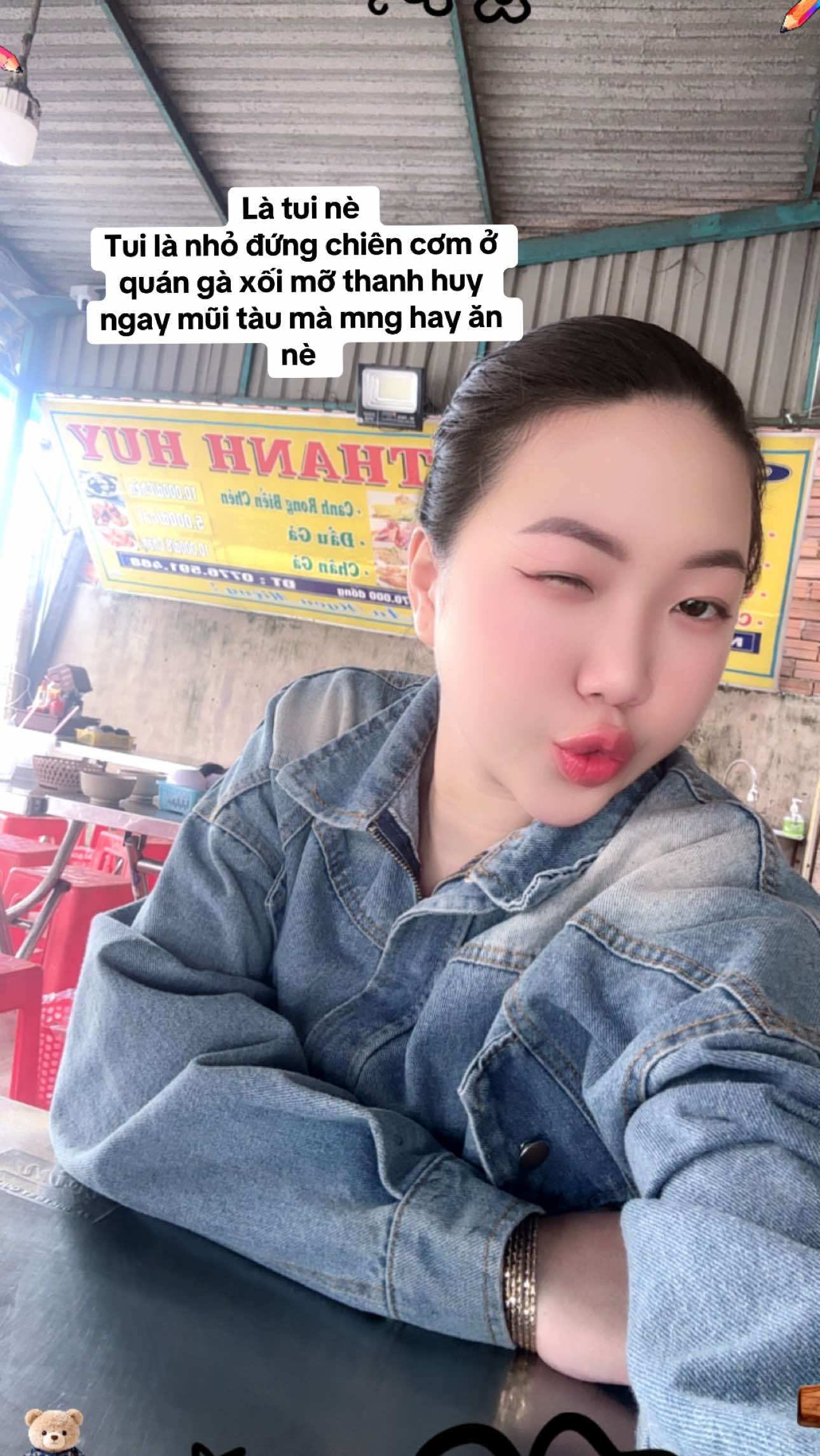 @B&eacute; b&aacute;n cơm g&agrave; 🍗