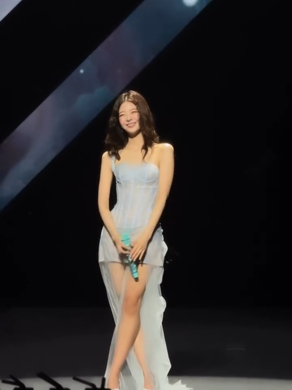 @bloomitzy