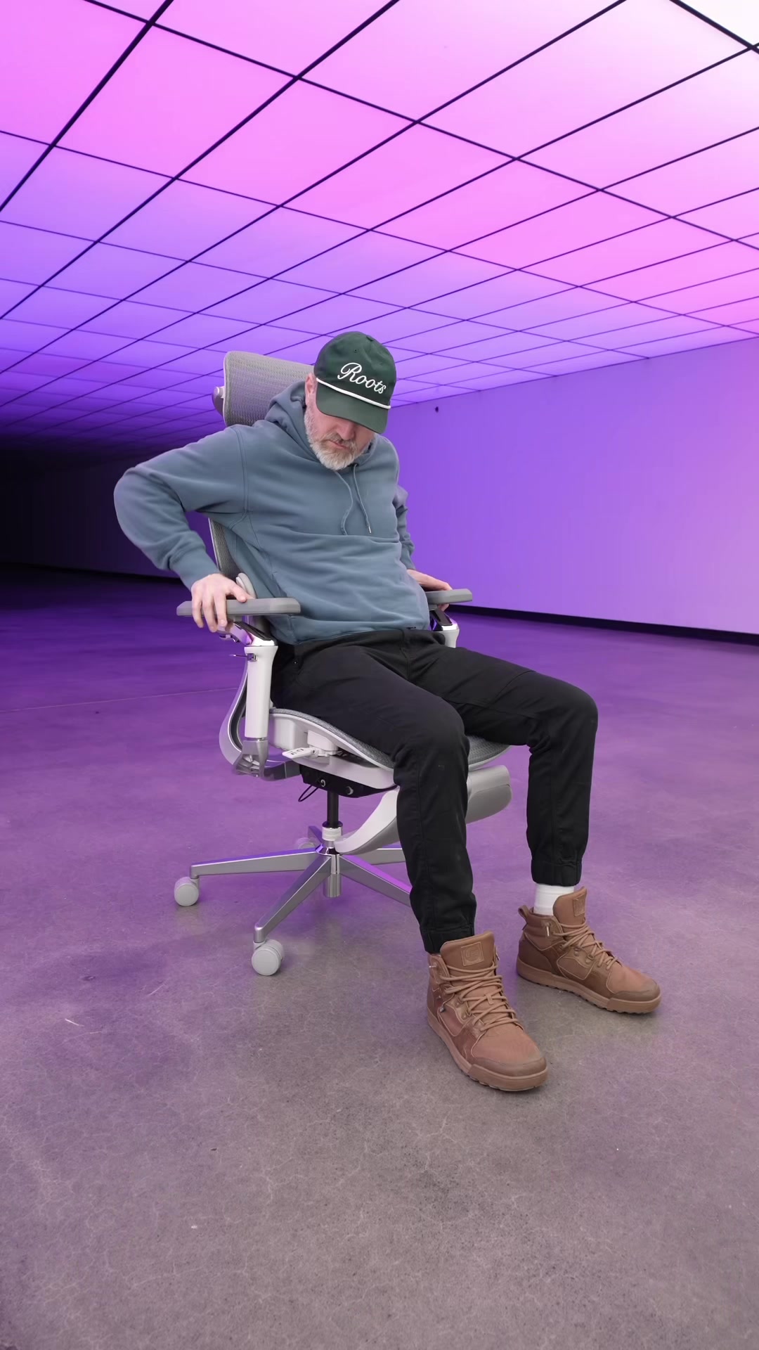 @Unbox Therapy