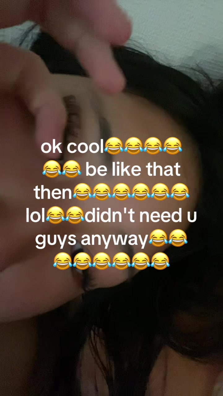 @￼