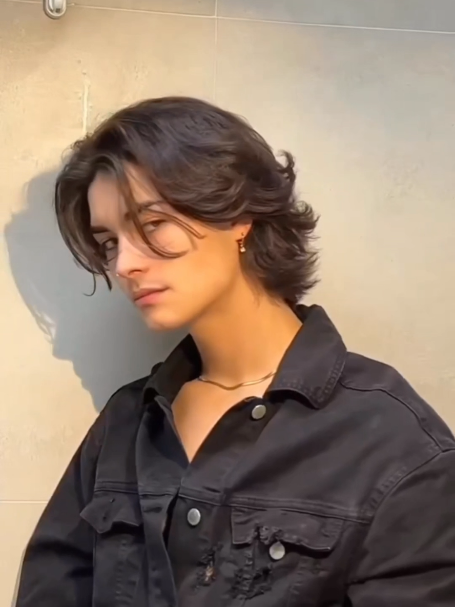 @上村隆太