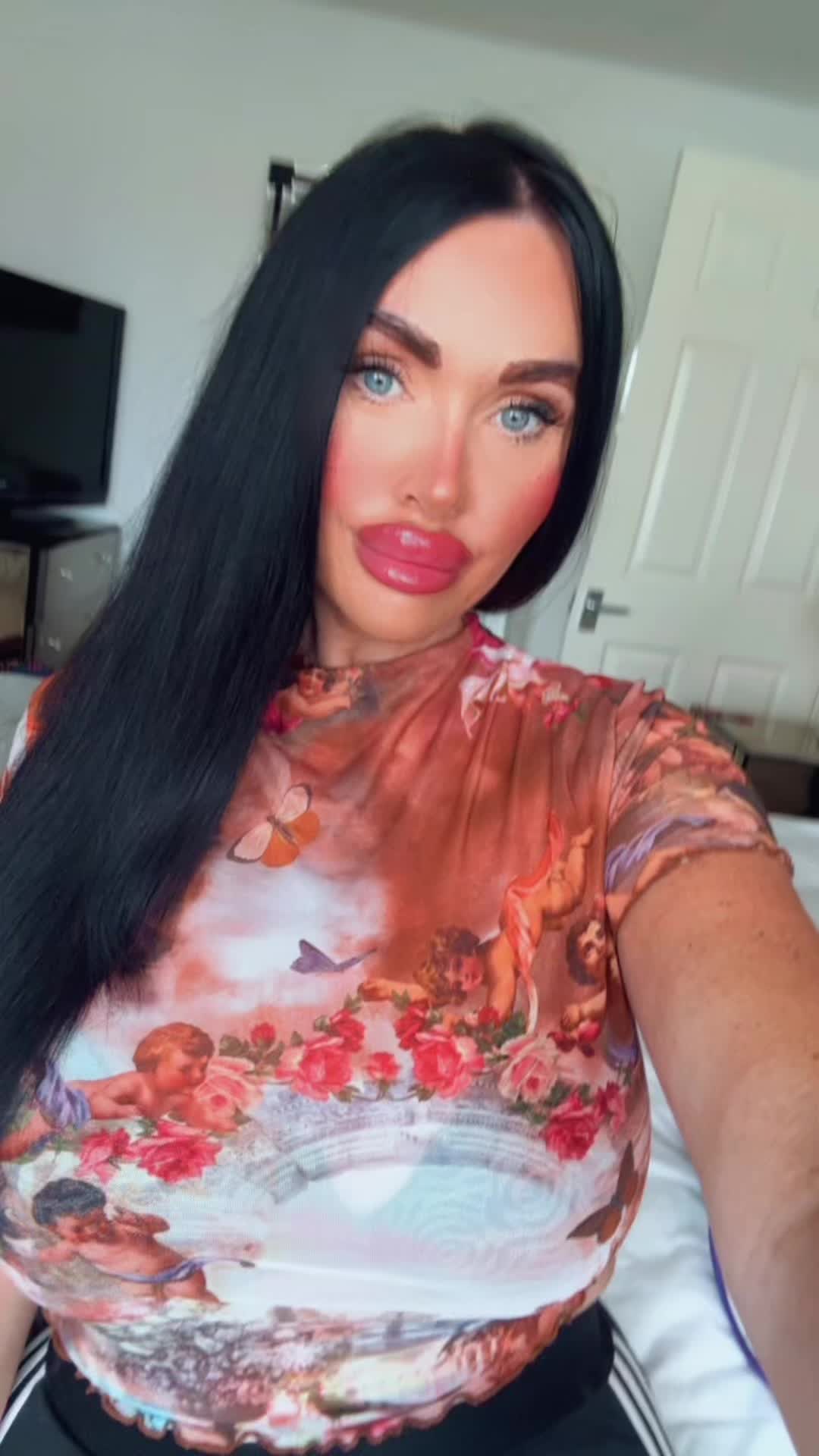 @katie_xstormi