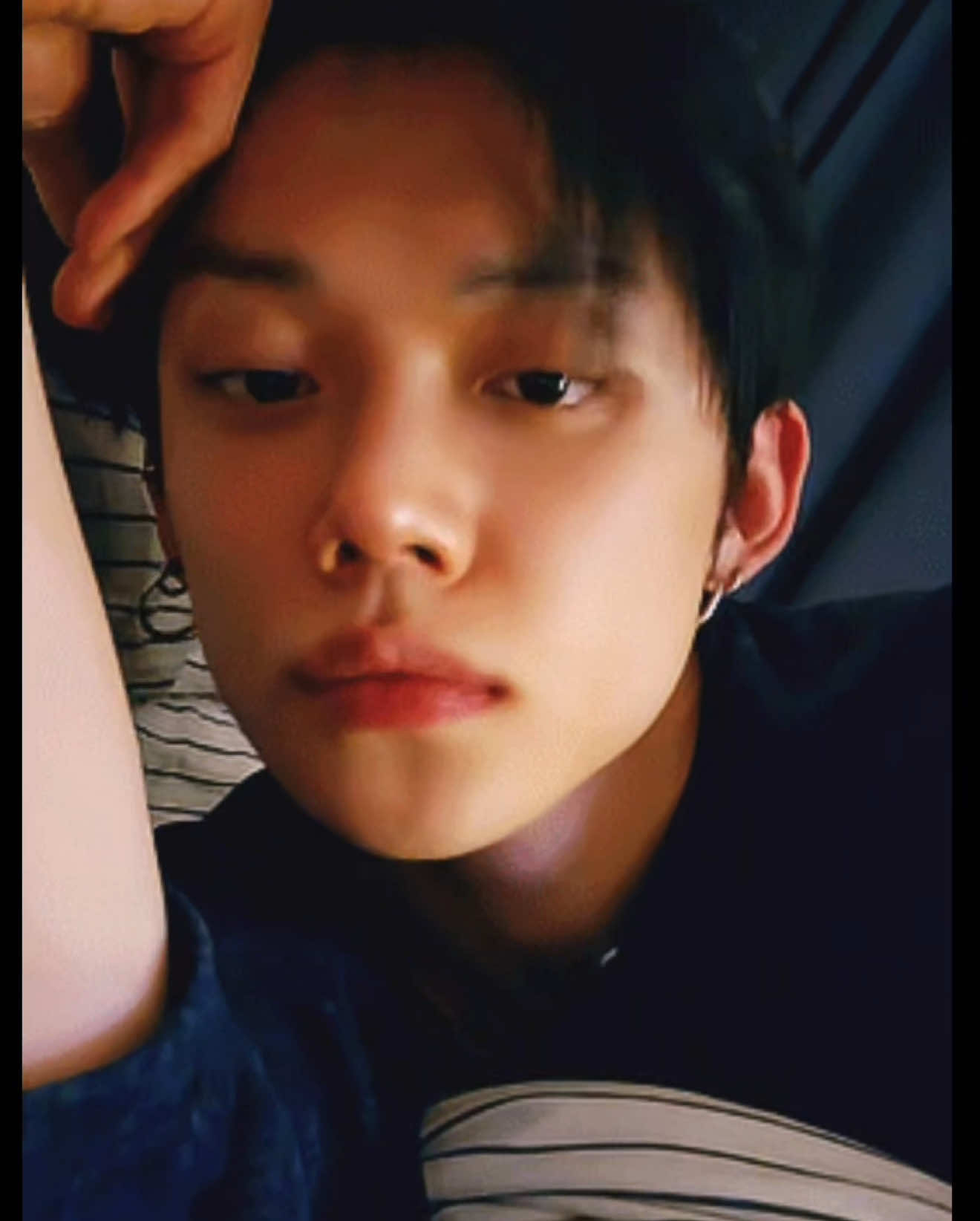 @YJ
