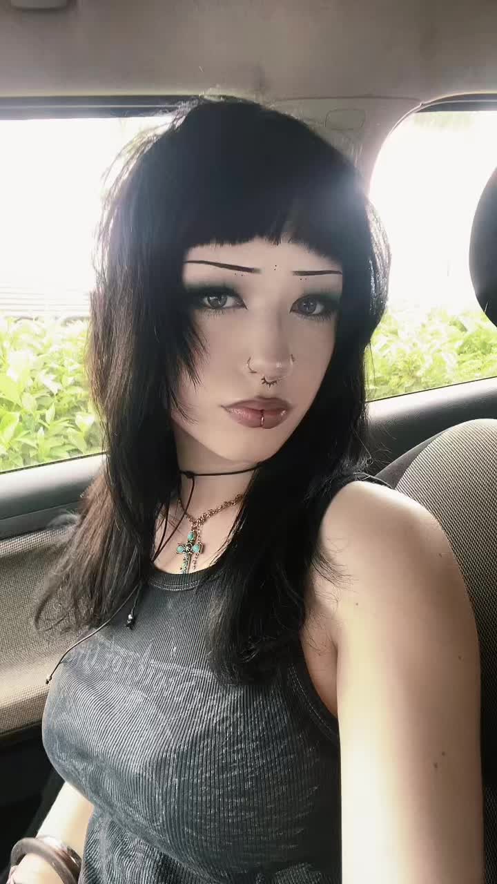 @ilovetealgreen