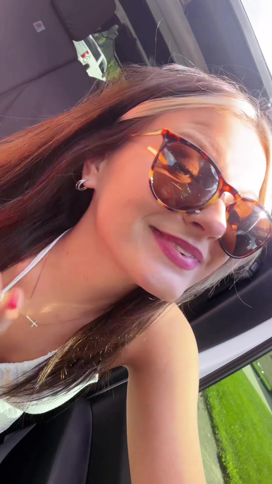 @makennaanicoleee