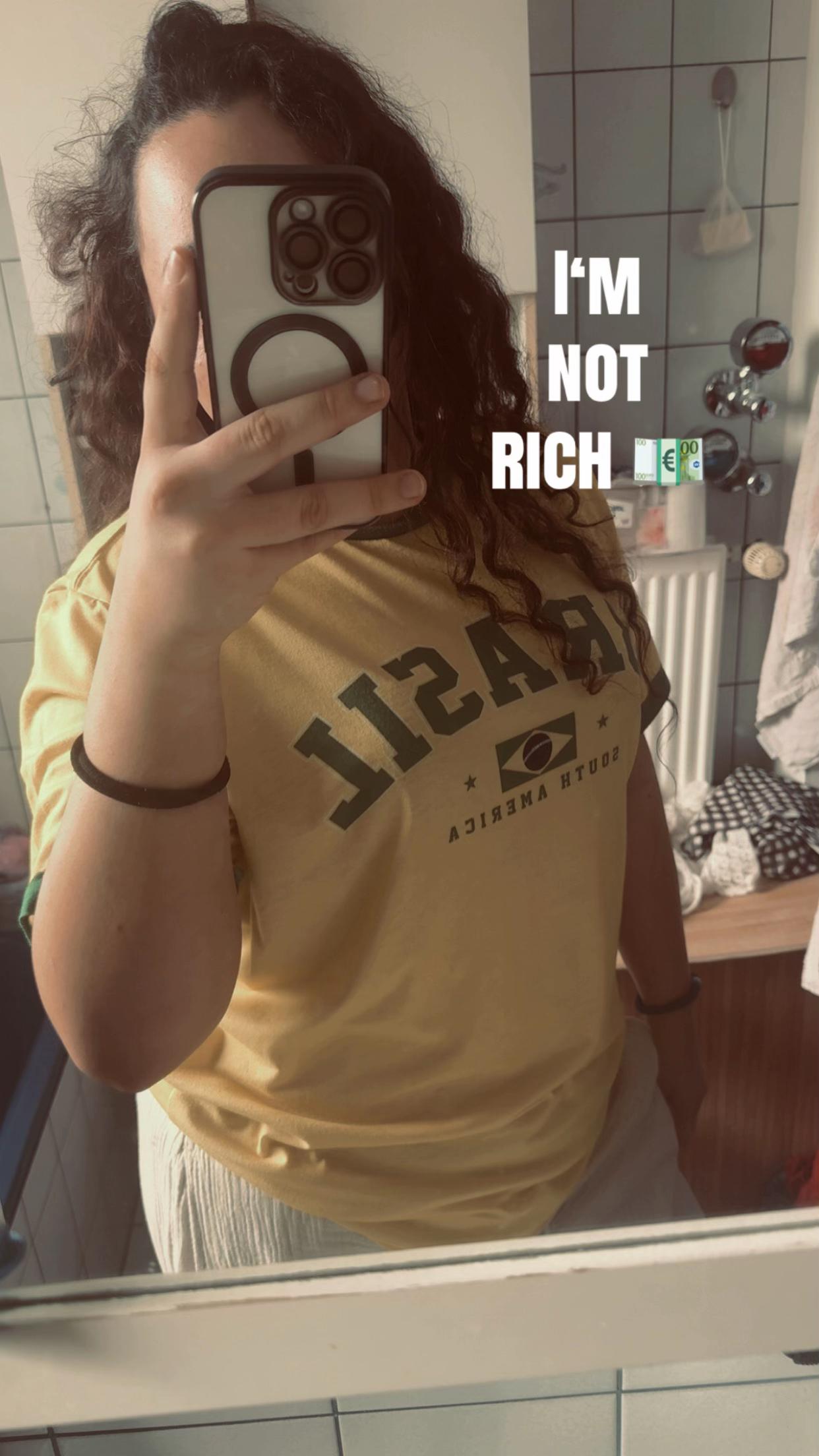 @Julia🍇