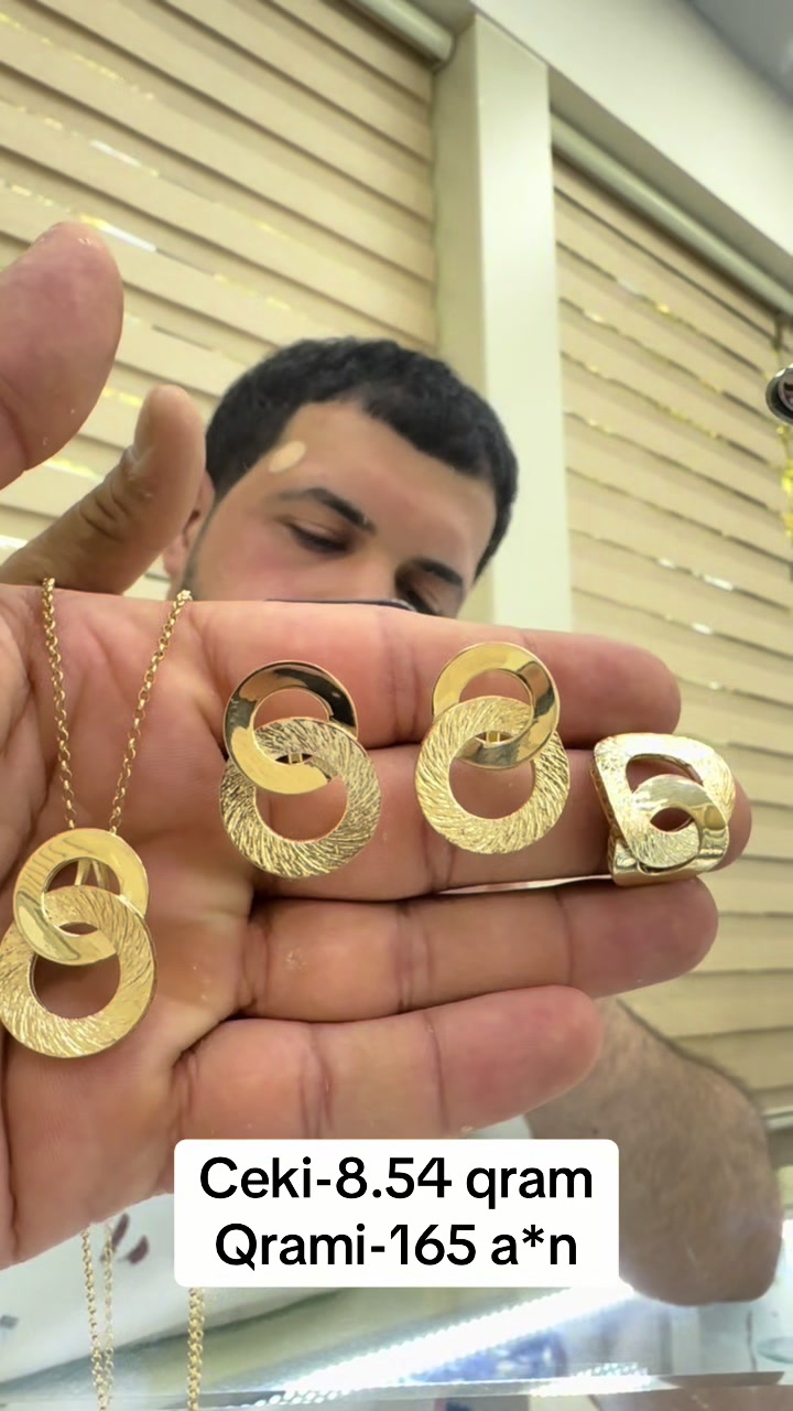 @Xan_Gold