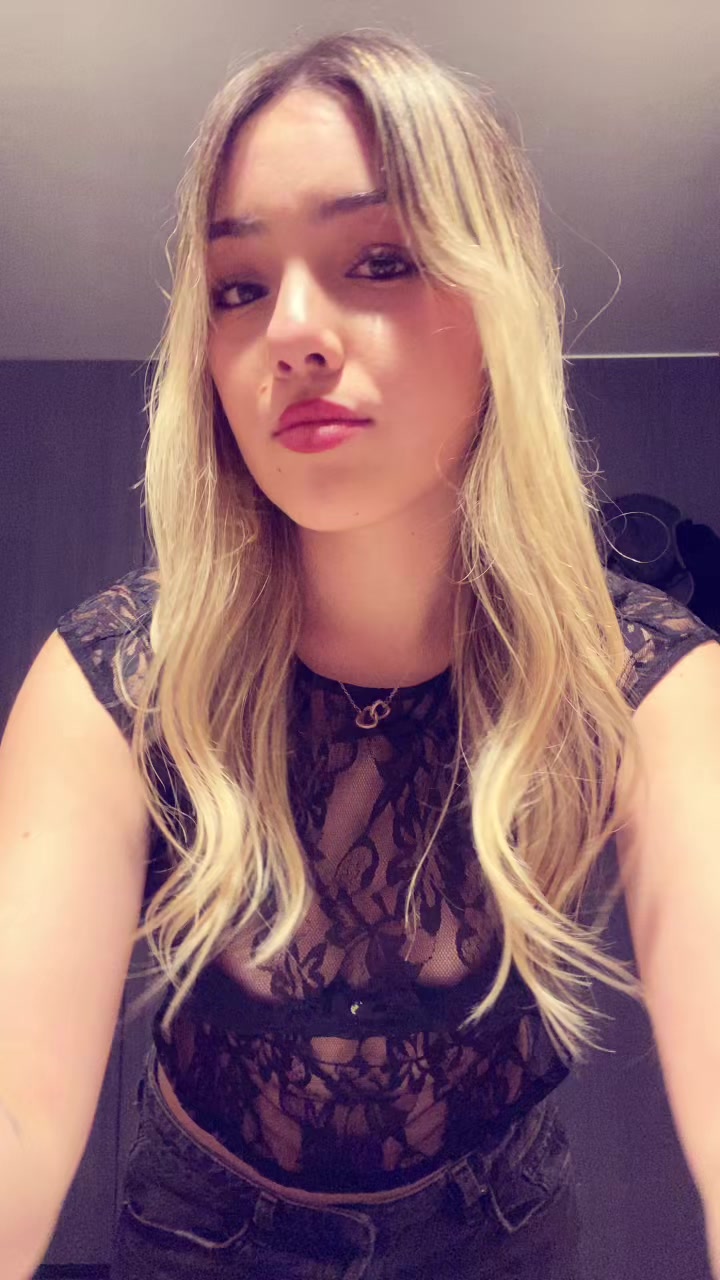 @Valentina