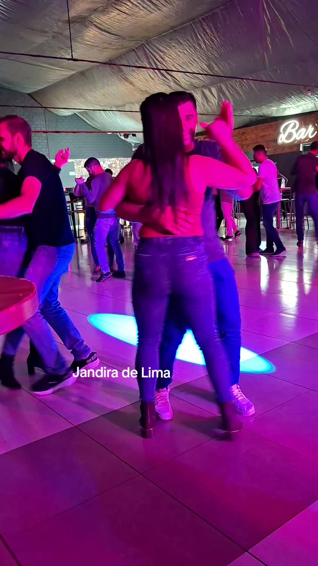 @Jandira