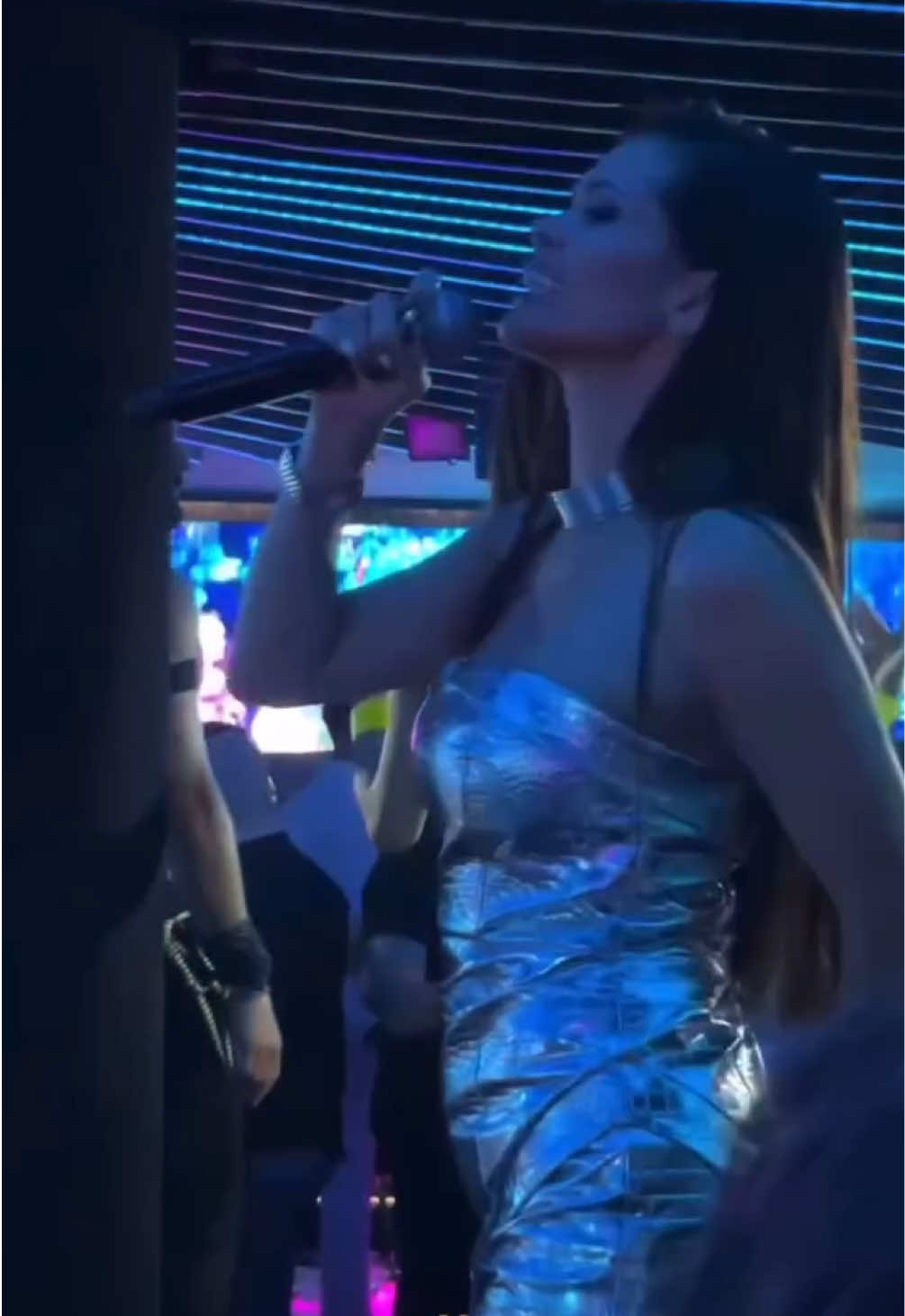 @𝐅𝐚𝐧 𝐨𝐟 𝐏𝐫𝐞𝐬𝐥𝐚𝐯𝐚