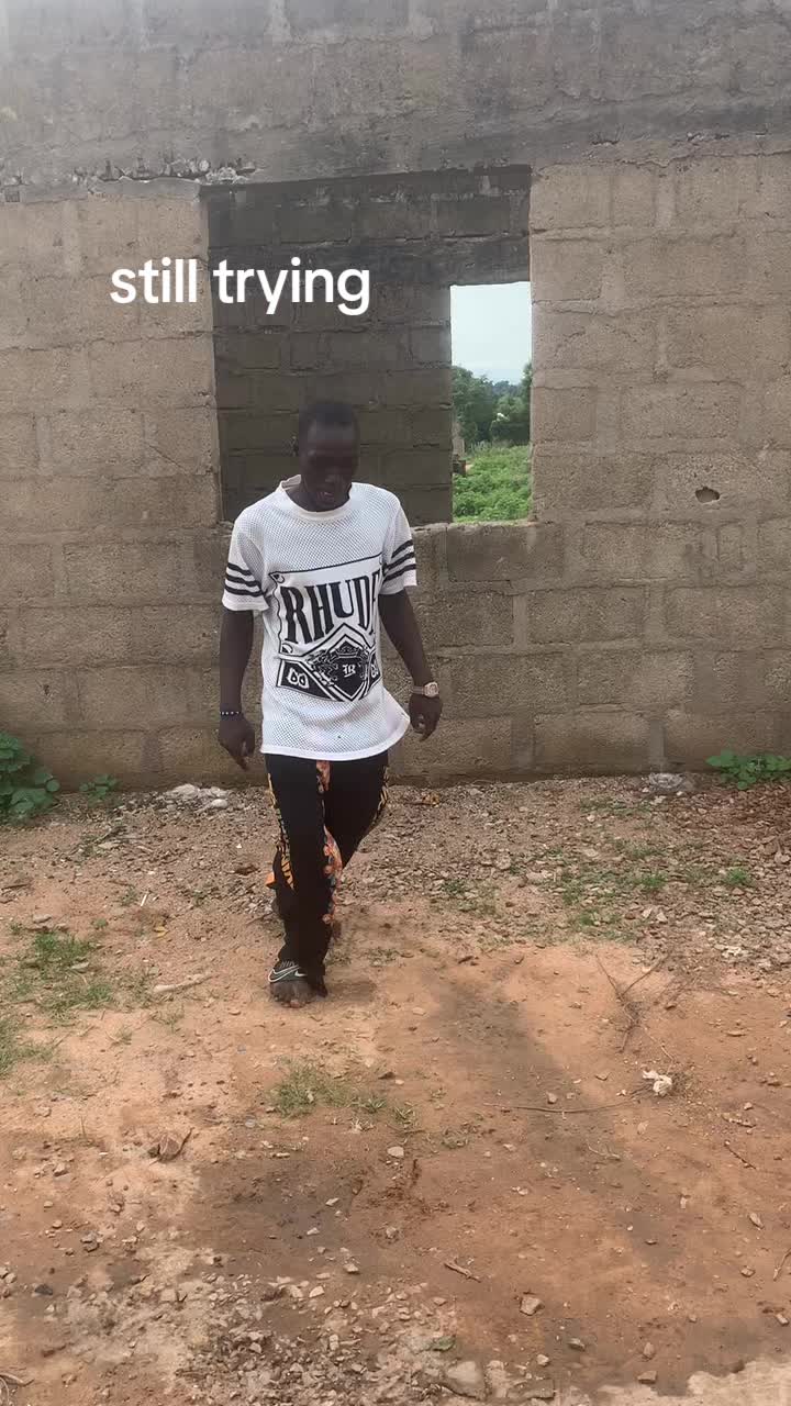 @Str&euml;&egrave;t D&atilde;&ntilde;&ccedil;&euml;r 00&sup1;