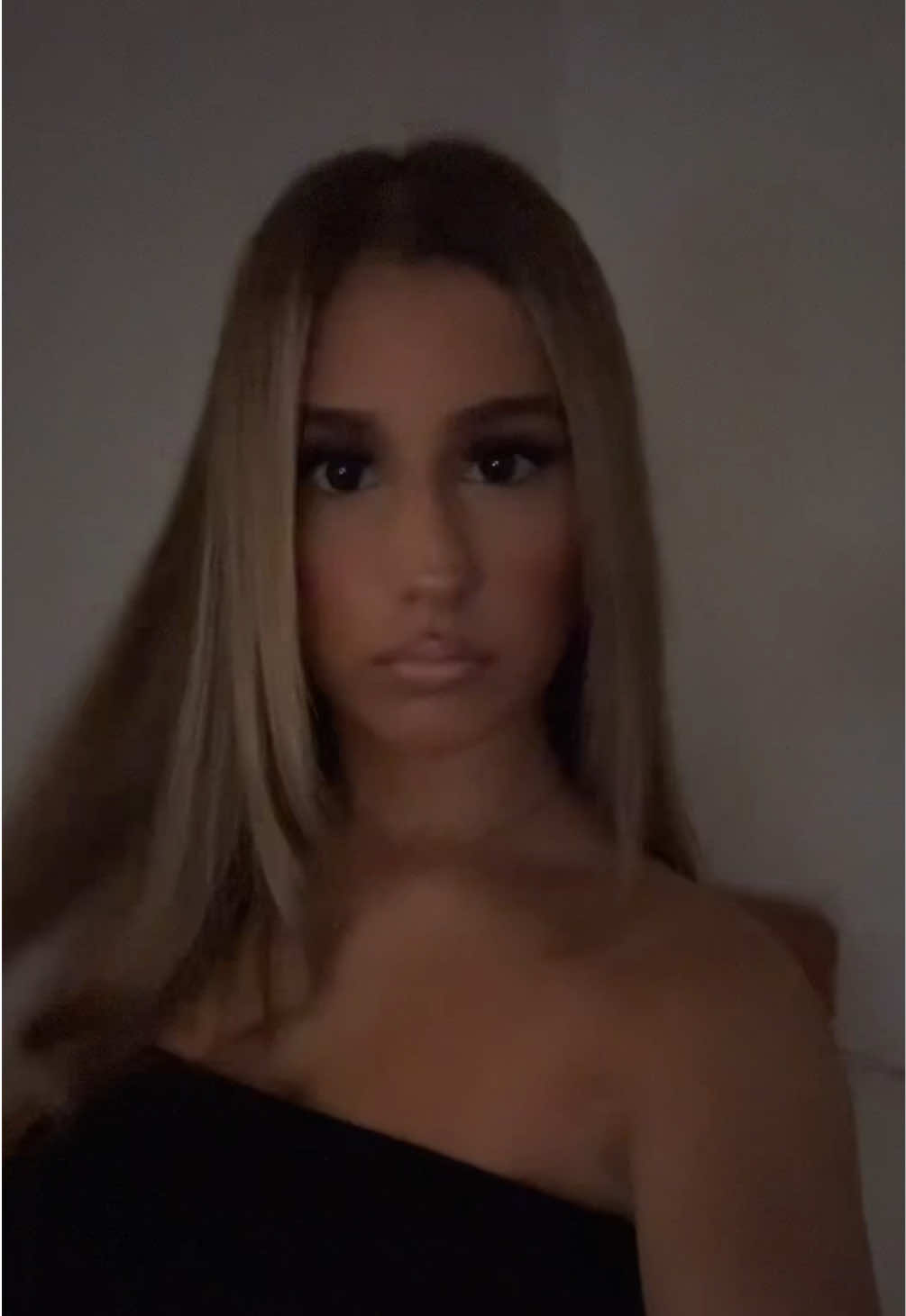 @𝐷𝑒𝑠𝑡𝑖𝑛𝑎