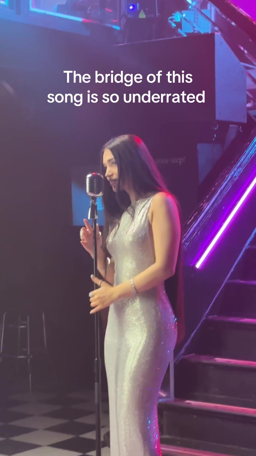 @Bibi