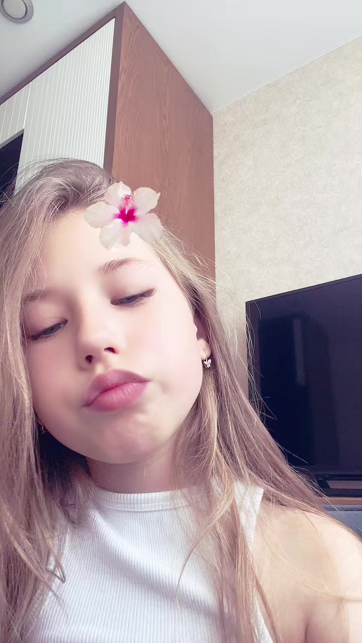@Ksy09