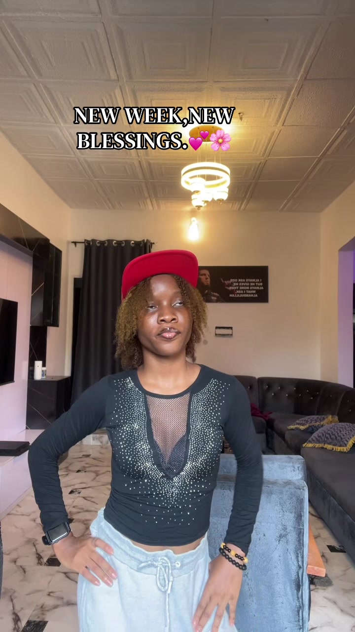 @𝑷𝑬𝑪𝑼𝑳𝑰𝑨𝑹&bull;💕