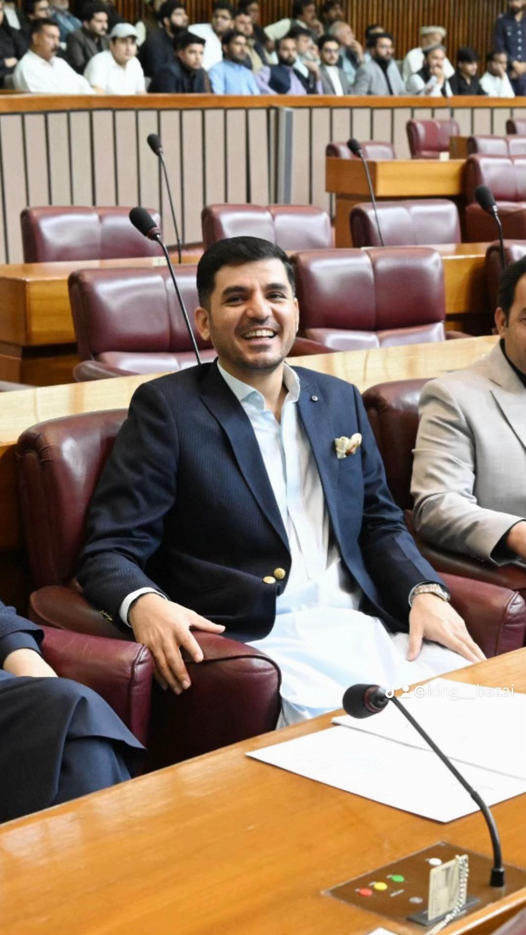 @Malak Adil Khan Bazai (MNA)