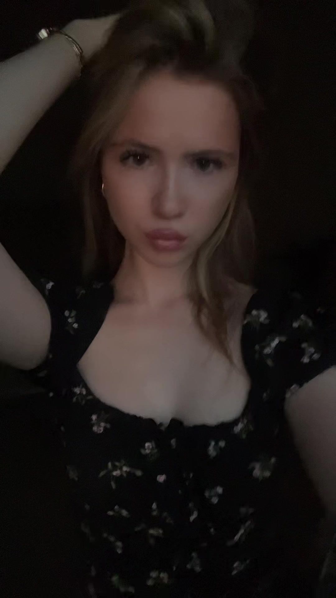@надя