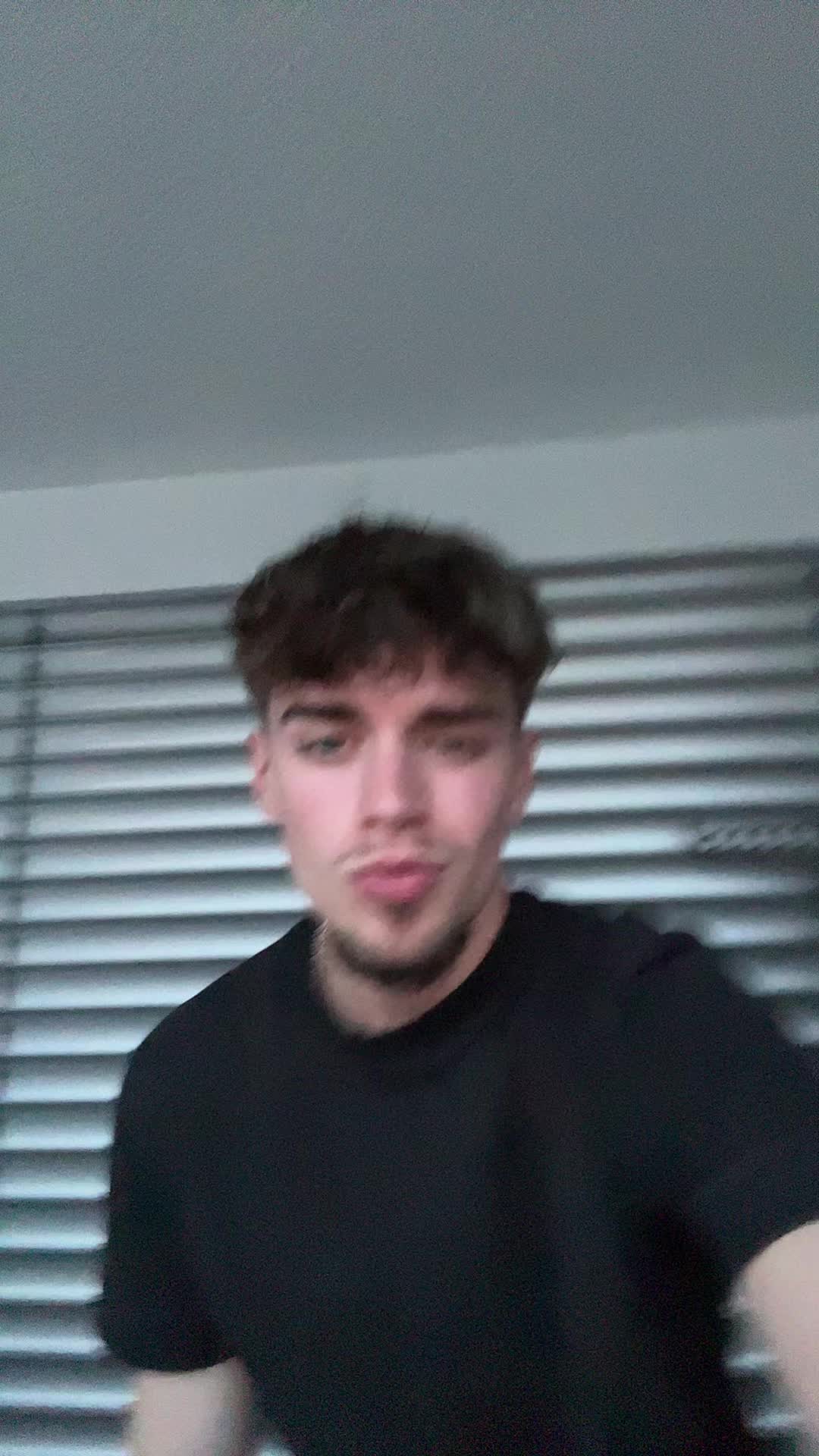 @EdoMedo🐻🇧🇦