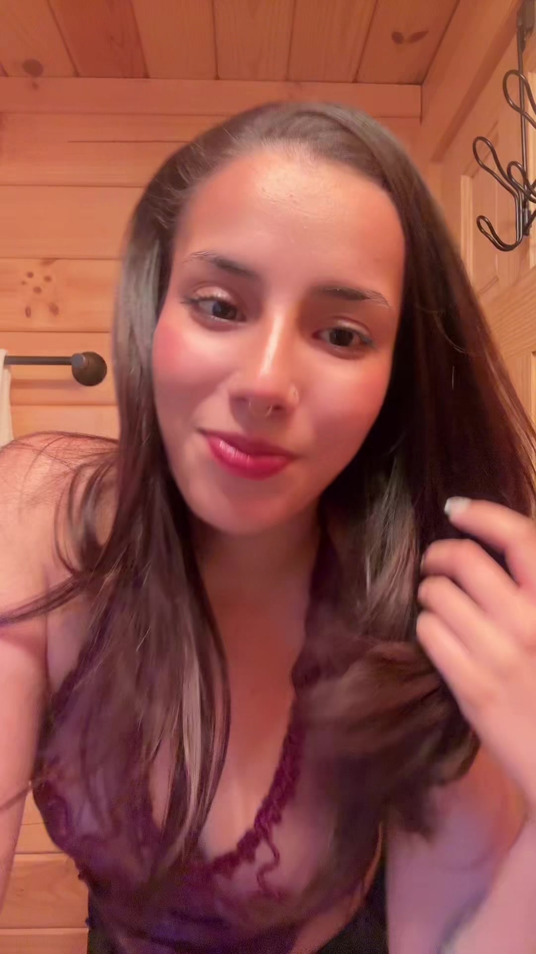 @Tati✨